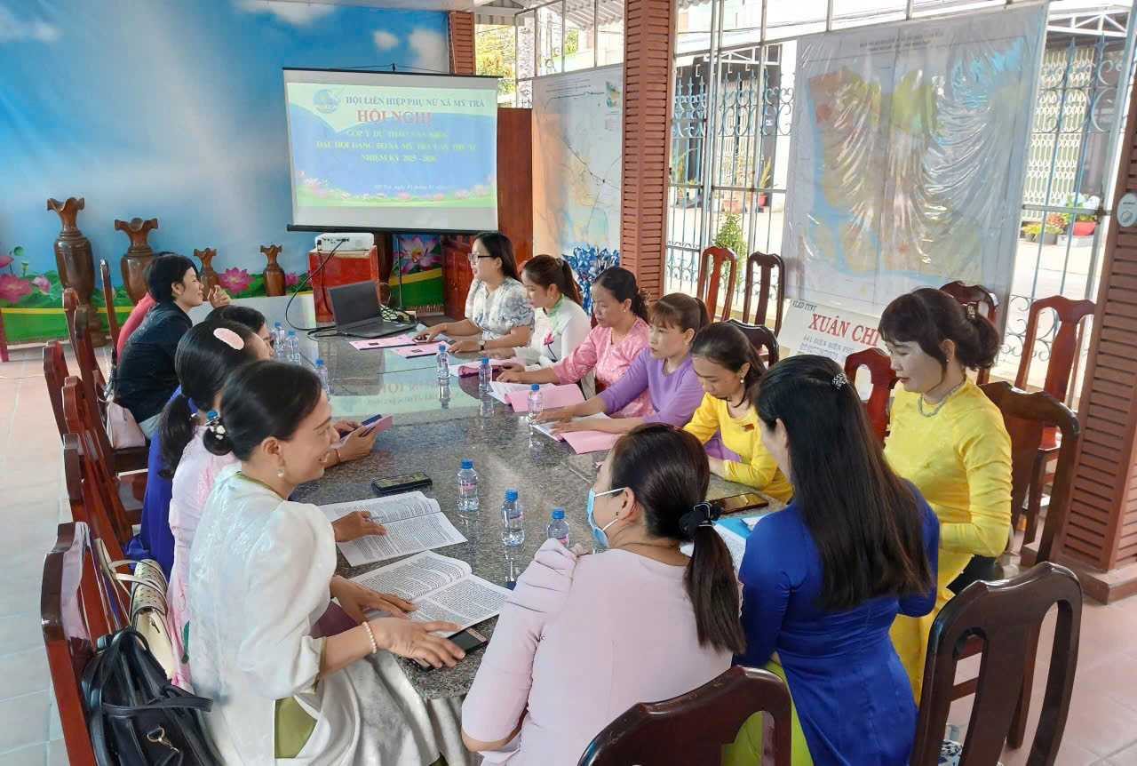 Hội nghị góp ý dự thảo văn kiện Đại hội Đảng bộ xã Mỹ Trà